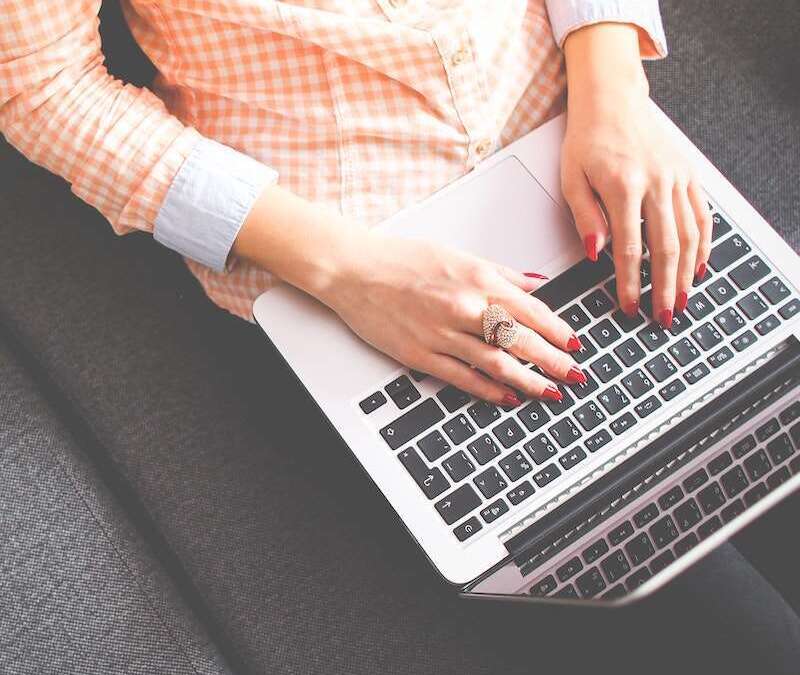 Co Branding & Social Media